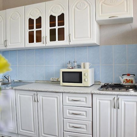 YourHouse Микрорайон Жетысу-2, дом 69 Алмати Екстер'єр фото